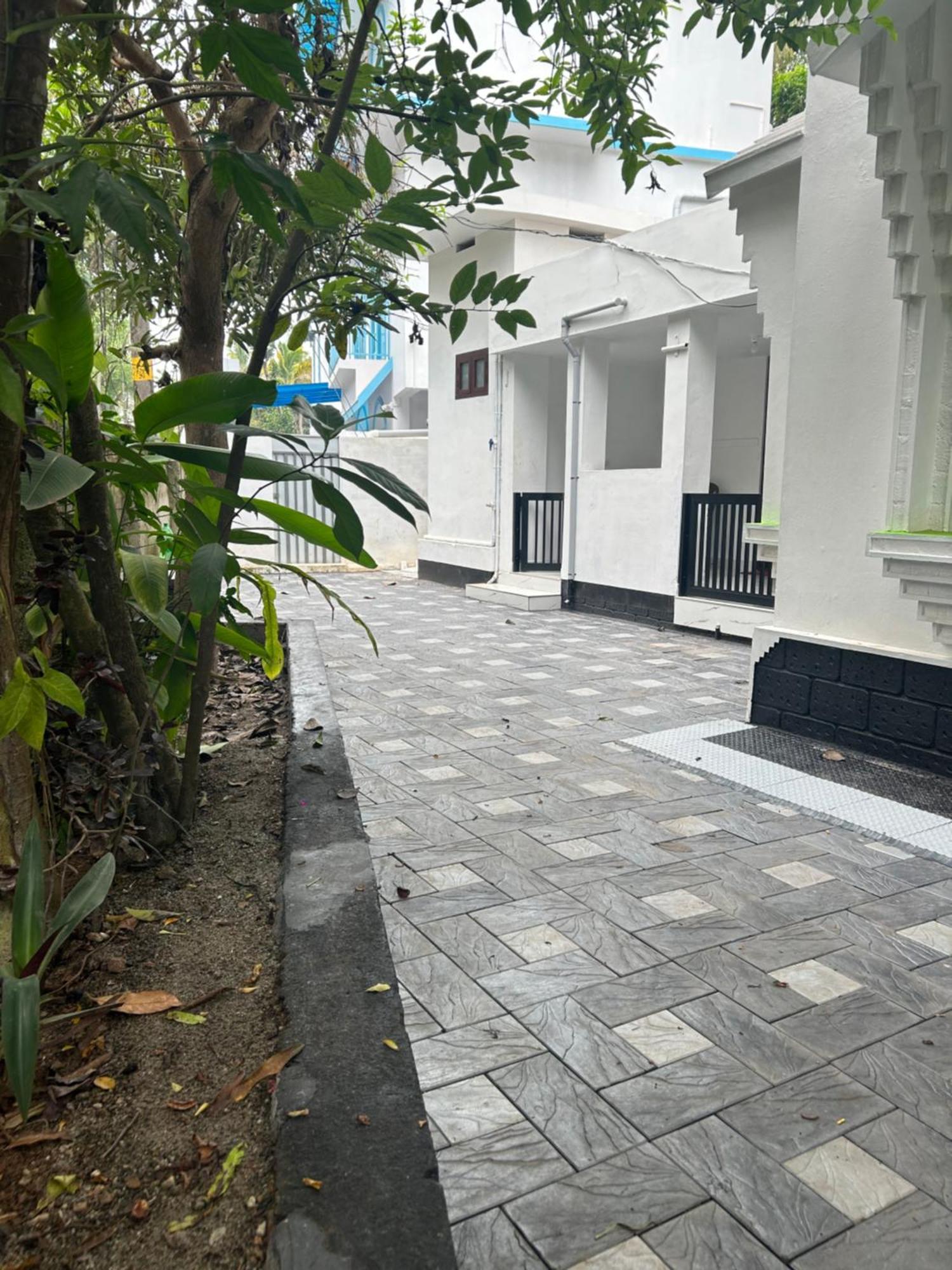 Cozy Nest Apartment Varkala Bagian luar foto